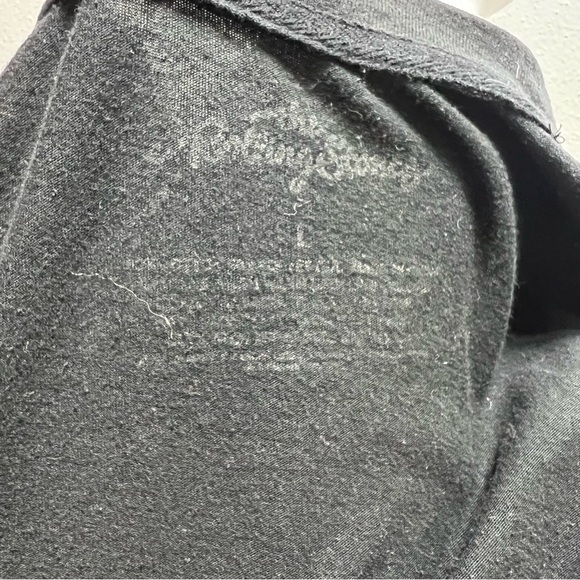 ROLLING STONES Women's Sz L Long-Sleeve Graphic Print Crewneck Crop T-Shirt Top - Picture 4 of 4